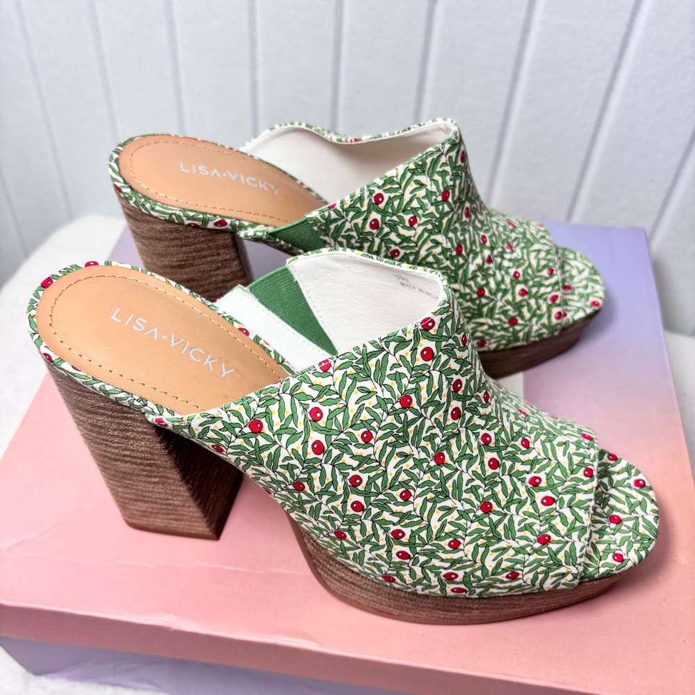 NWT Lisa Vicky Joy Green Botanical Print Platform Mule Clog Heels Size 9